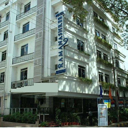 Ramanashree Brunton Hotel Bangalore Exterior foto