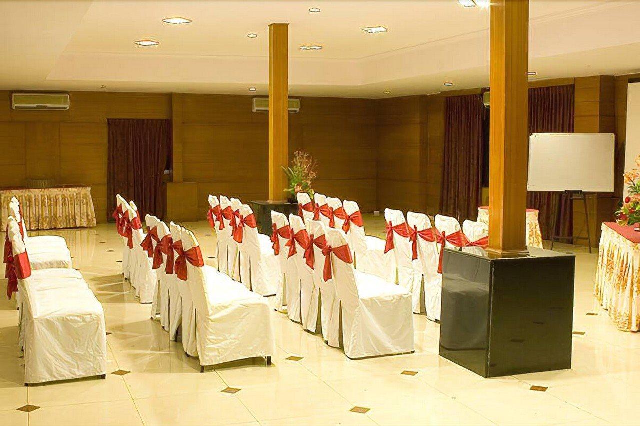 Ramanashree Brunton Hotel Bangalore Exterior foto