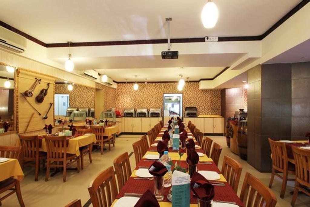 Ramanashree Brunton Hotel Bangalore Exterior foto