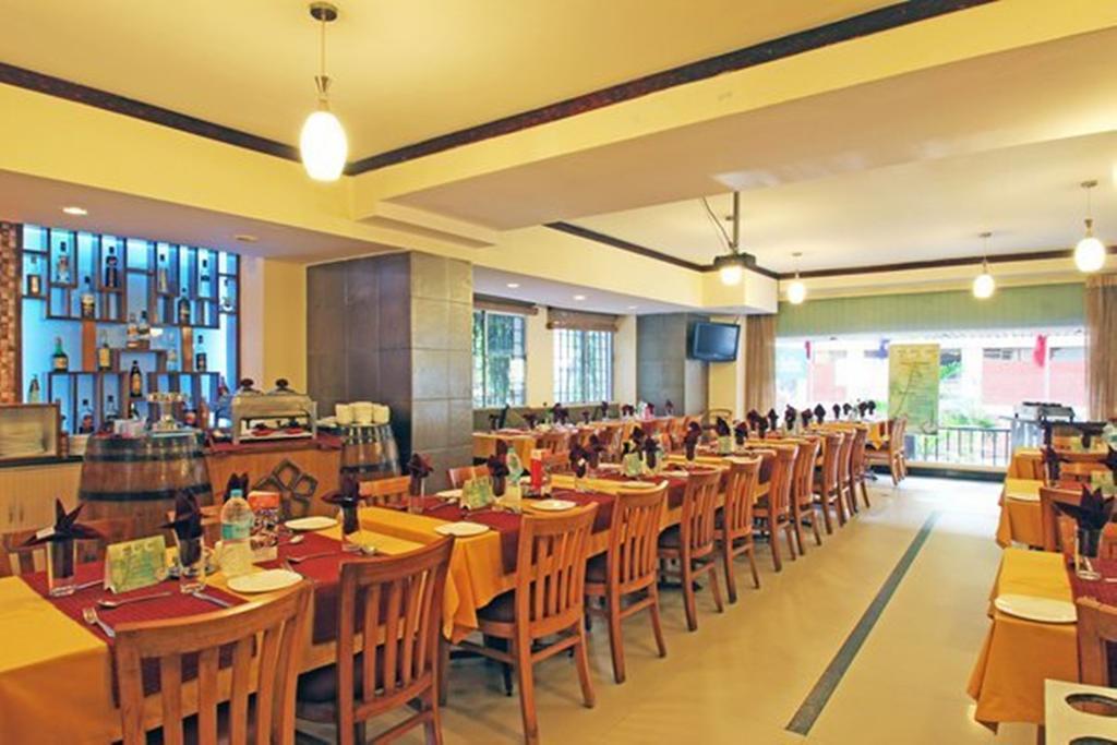 Ramanashree Brunton Hotel Bangalore Exterior foto