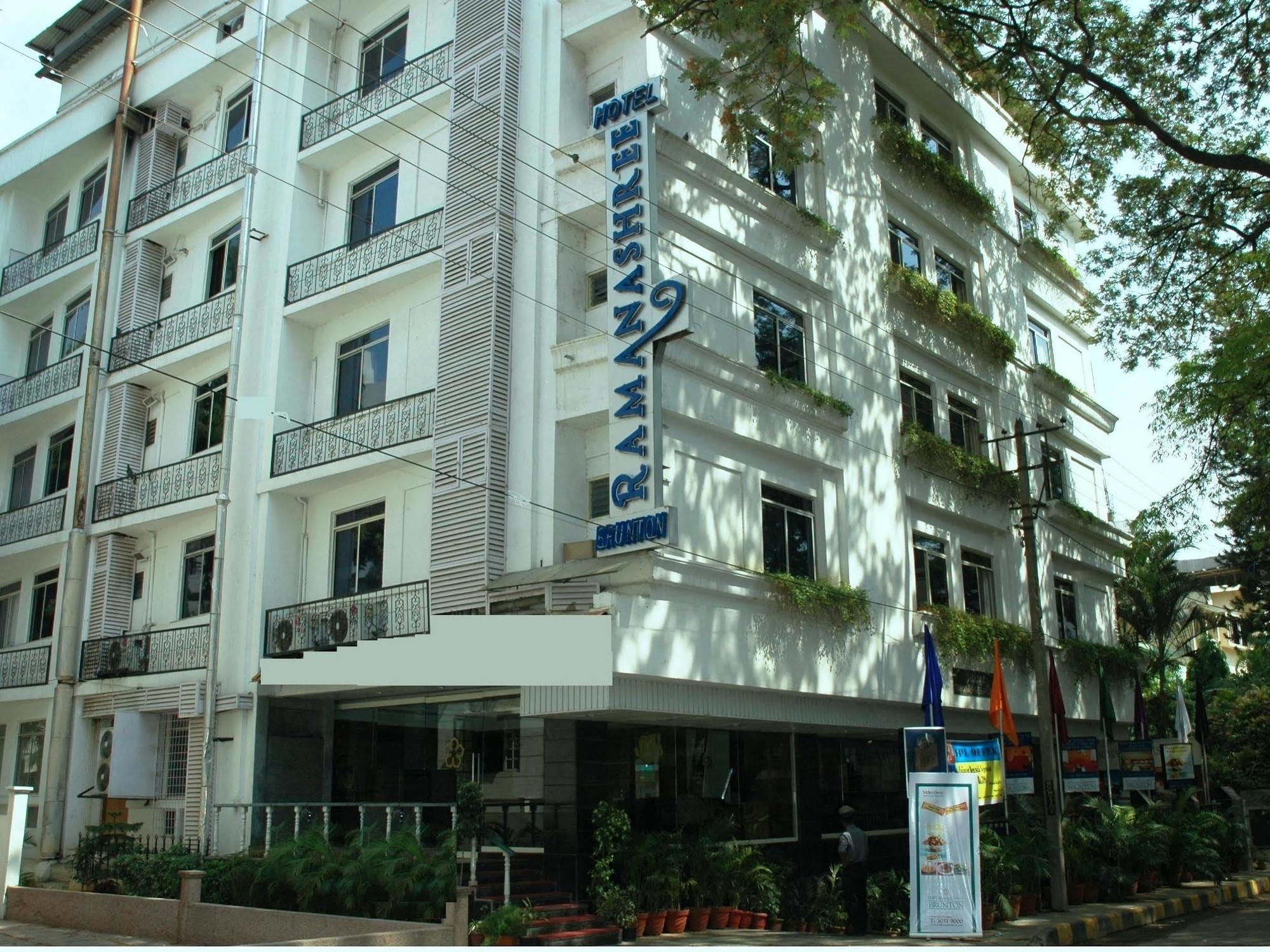 Ramanashree Brunton Hotel Bangalore Exterior foto